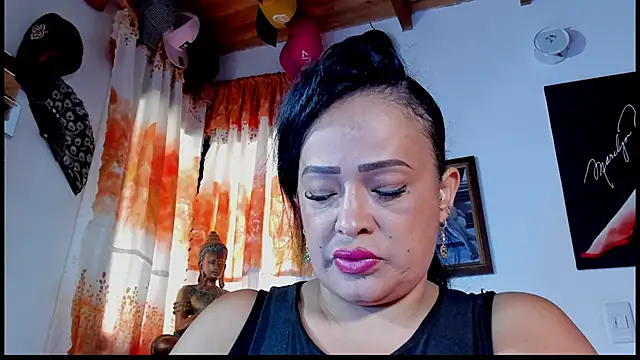 Snapshot of seleneh chatting on September 26, 2025, 8:16 pm seleneh online show from September 26, 2025, 8:16 pm