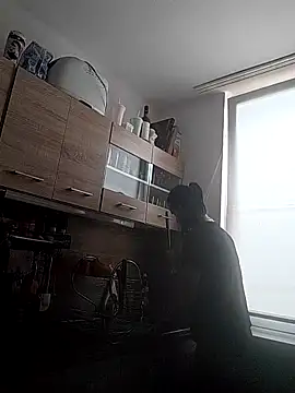 Snapshot of LauraBaby chatting on February 1, 2026, 10:35 am LauraBaby online show from February 1, 2026, 10:35 am