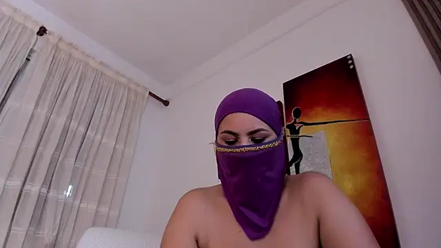 Amina hafsa online show from February 26, 2025, 11:19 pm