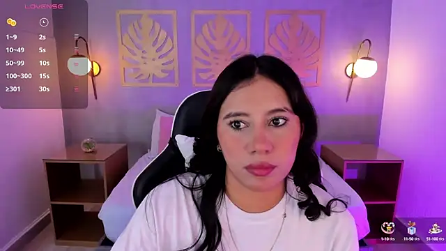 Snapshot of majo_rosse_ chatting on September 18, 2025, 7:28 pm majo rosse online show from September 18, 2025, 7:28 pm