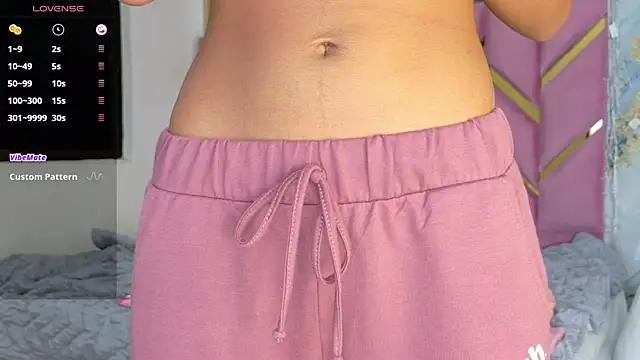 Snapshot of daddyissuesss_ chatting on September 24, 2025, 7:42 pm daddyissuesss  online show from September 24, 2025, 7:42 pm