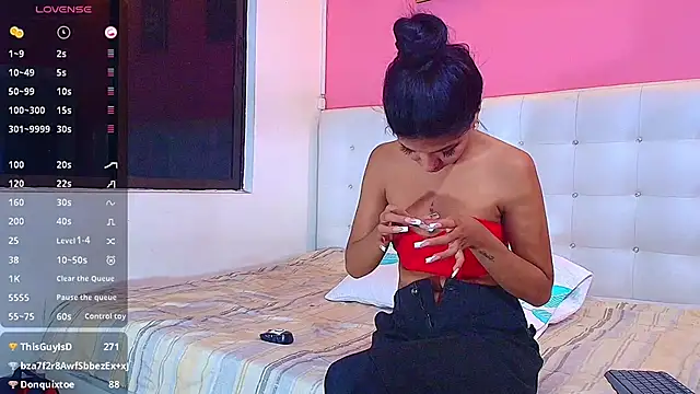 daddyissuesss  online show from February 26, 2025, 7:32 pm