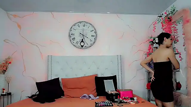 maria camilacms online show from November 26, 2025, 7:47 pm