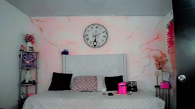 maria camilacms online show from March 30, 2026, 6:09 pm