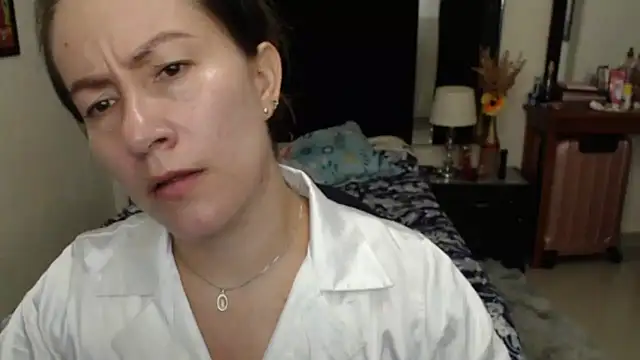 CATRINA-83 online show from November 15, 2025, 3:38 pm