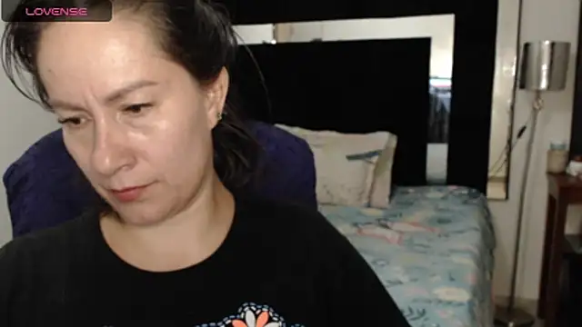 CATRINA-83 online show from April 23, 2026, 5:25 pm