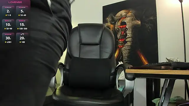 Nicolas Fellener online show from March 11, 2026, 4:28 am