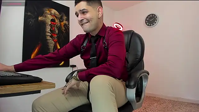 Snapshot of Nicolas_Fellener chatting on October 10, 2025, 4:02 am Nicolas Fellener online show from October 10, 2025, 4:02 am