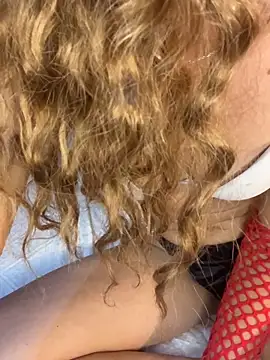 tmona1917 online show from September 25, 2025, 7:58 am