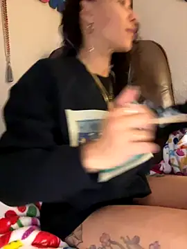  Neeka  online show from October 26, 2025, 3:18 am