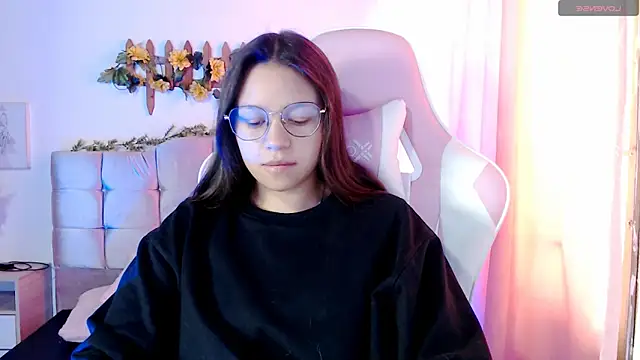 SamanthaRoldaan online show from September 25, 2025, 2:34 pm