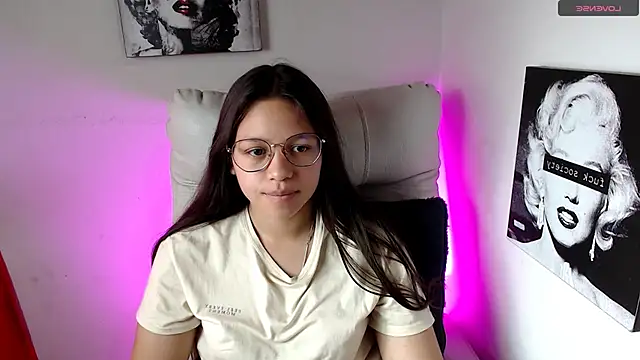 SamanthaRoldaan online show from March 2, 2025, 4:47 pm