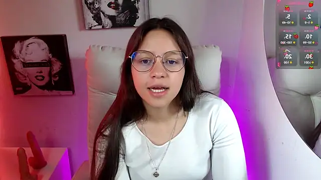 SamanthaRoldaan online show from November 27, 2025, 2:17 pm