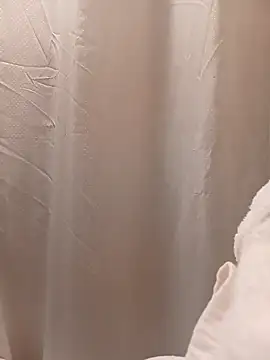 Snapshot of AutumnLights420 chatting on September 14, 2025, 5:08 am AutumnLights420 online show from September 14, 2025, 5:08 am