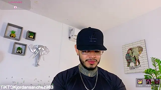 JordanSmiith  online show from February 18, 2026, 8:38 pm