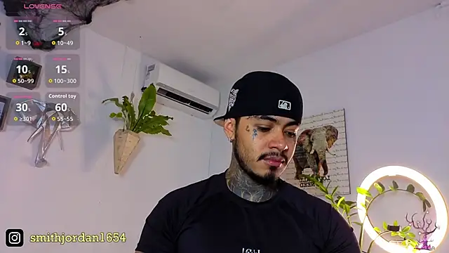 JordanSmiith  online show from October 18, 2025, 8:11 pm