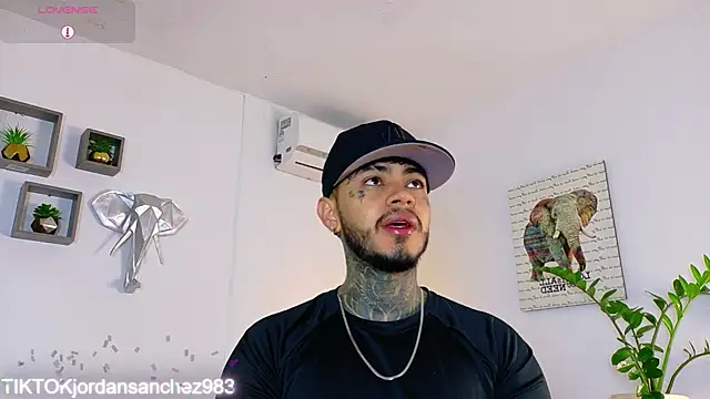 JordanSmiith  online show from February 15, 2026, 2:27 pm