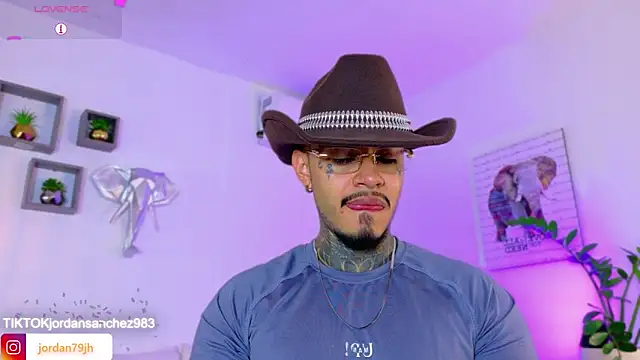 JordanSmiith  online show from March 24, 2026, 7:47 pm