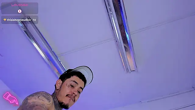 JordanSmiith  online show from February 15, 2025, 2:37 am