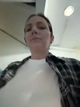 naughty lucifer online show from September 24, 2025, 4:35 pm