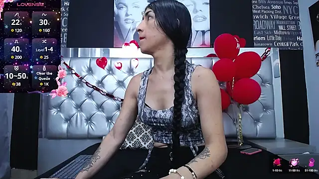  nicolehotshemale online show from February 26, 2025, 9:53 pm