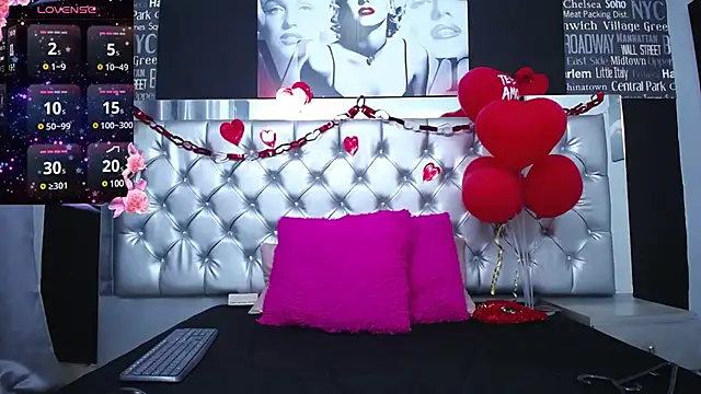  nicolehotshemale online show from February 13, 2025, 9:27 pm
