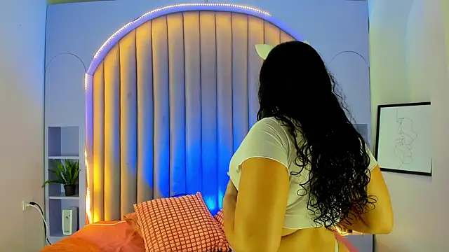 Snapshot of eva_daemon chatting on September 25, 2025, 11:38 am eva daemon online show from September 25, 2025, 11:38 am