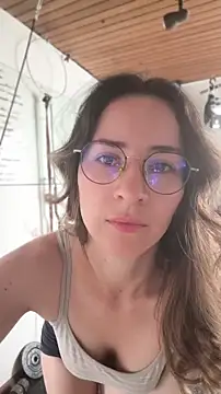 Snapshot of ssara_miranda chatting on April 24, 2026, 3:47 pm ssara miranda online show from April 24, 2026, 3:47 pm