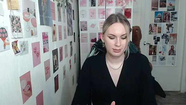CapriScorpion online show from February 25, 2025, 4:46 pm