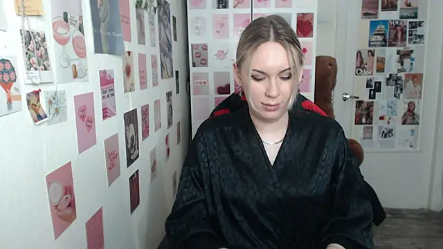 CapriScorpion online show from February 23, 2025, 3:08 pm