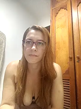 Snapshot of mademonsexy chatting on February 27, 2026, 12:33 am mademonsexy online show from February 27, 2026, 12:33 am