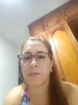 Snapshot of mademonsexy chatting on March 4, 2026, 2:52 am mademonsexy online show from March 4, 2026, 2:52 am