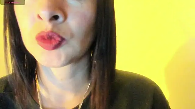 queen fetish online show from October 29, 2025, 10:36 am