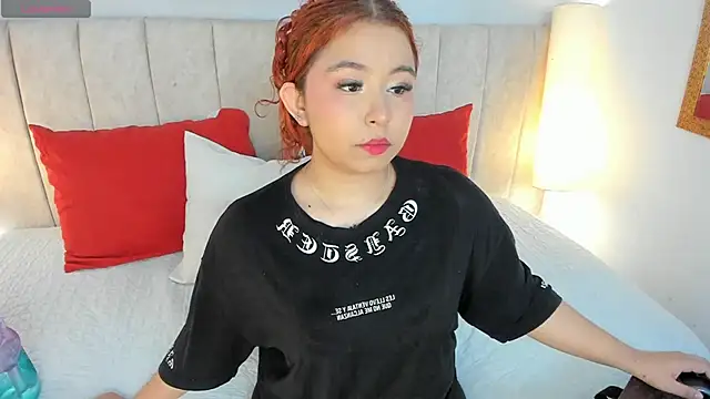 Atenea cuteee online show from March 28, 2026, 2:12 am