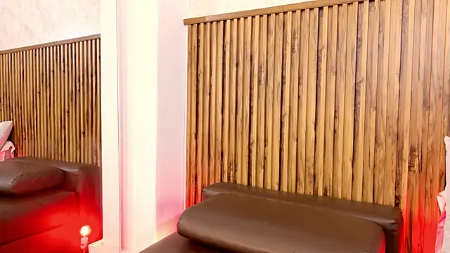 Snapshot of evelynjohnsoon chatting on September 30, 2025, 11:49 am evelynjohnsoon online show from September 30, 2025, 11:49 am