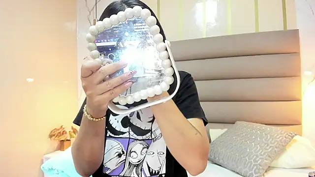 Snapshot of AnneDixie chatting on October 5, 2025, 3:08 am AnneDixie online show from October 5, 2025, 3:08 am