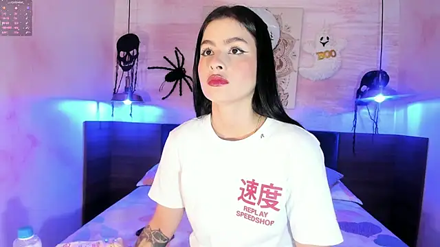 AnneDixie online show from November 4, 2025, 2:59 am