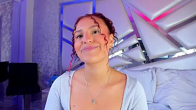 Snapshot of Miia002 chatting on October 30, 2025, 3:27 am Miia002 online show from October 30, 2025, 3:27 am