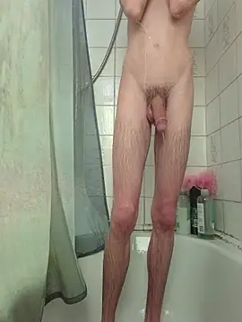 FreezingTie850 online show from April 8, 2026, 7:43 am