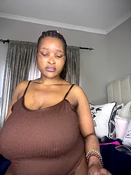 Snapshot of Bustygoddess32 chatting on September 27, 2025, 5:57 am Bustygoddess32 online show from September 27, 2025, 5:57 am