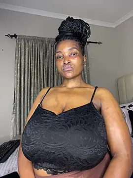 Bustygoddess32 online show from January 11, 2026, 1:01 am