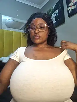 Snapshot of Bustygoddess32 chatting on March 21, 2025, 1:13 am Bustygoddess32 online show from March 21, 2025, 1:13 am