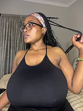 Bustygoddess32 online show from February 13, 2026, 1:27 am