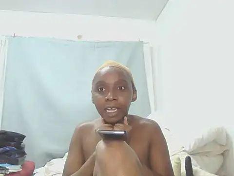 Snapshot of Sexxybella27 chatting on September 14, 2025, 9:15 pm Sexxybella27 online show from September 14, 2025, 9:15 pm