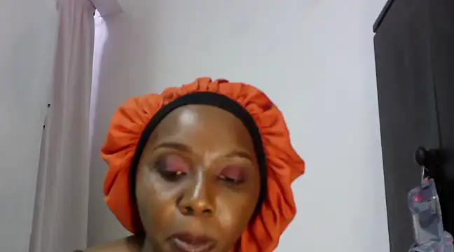 Snapshot of Sexxybella27 chatting on March 12, 2025, 7:04 pm Sexxybella27 online show from March 12, 2025, 7:04 pm