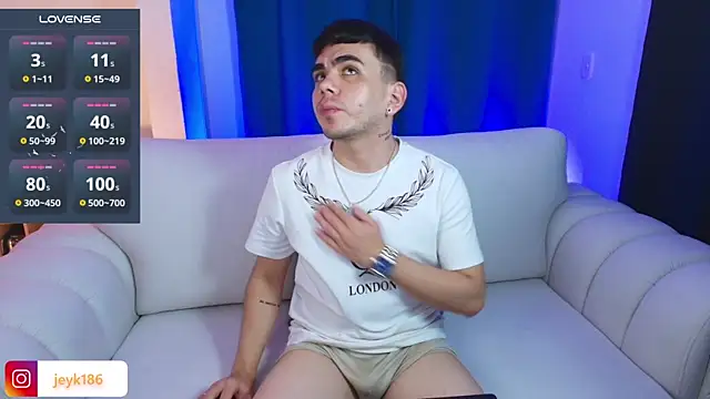 Snapshot of Jey_keler1 chatting on October 28, 2025, 9:14 pm Jey keler1 online show from October 28, 2025, 9:14 pm