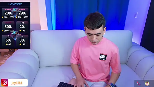 Snapshot of Jey_keler1 chatting on October 16, 2025, 2:09 am Jey keler1 online show from October 16, 2025, 2:09 am