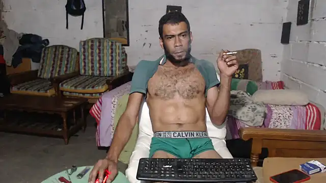 erik alexander online show from December 19, 2025, 12:58 am