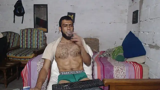 erik alexander online show from December 20, 2025, 11:51 pm