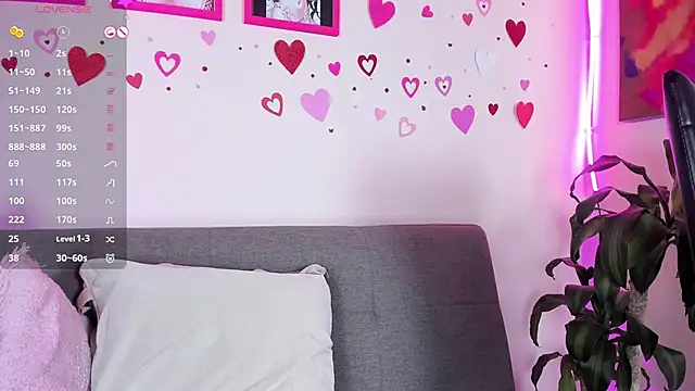 artmiaa online show from February 15, 2025, 6:12 pm